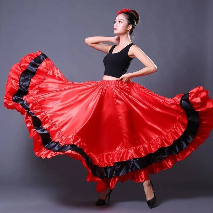 Skirt Gypsy Woman Spanish Flam - Drone Camera Stabilized incelemesi ve fiyatı